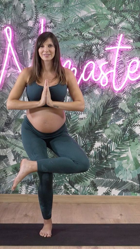 clase de yoga para embarazadas online gratis