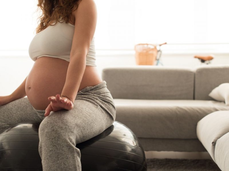 es bueno hacer ejercicio durante el embarazo